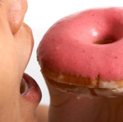 10 ok ami miatt többet eszünk a kelleténél