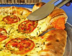 Tényleg ehetek pizzát a fogyókúra alatt? 